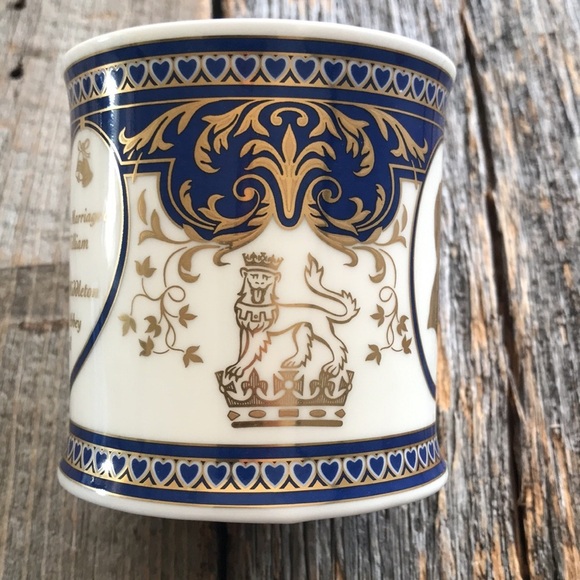 Dunoon Prince William and Catherine Royal Wedding Mug 2011 - Picture 8 of 10